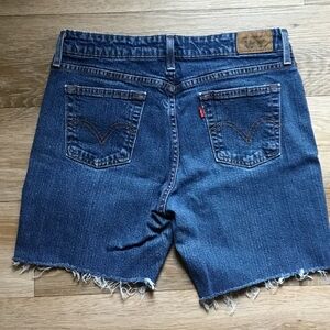 Levi’s cutoff Jean short